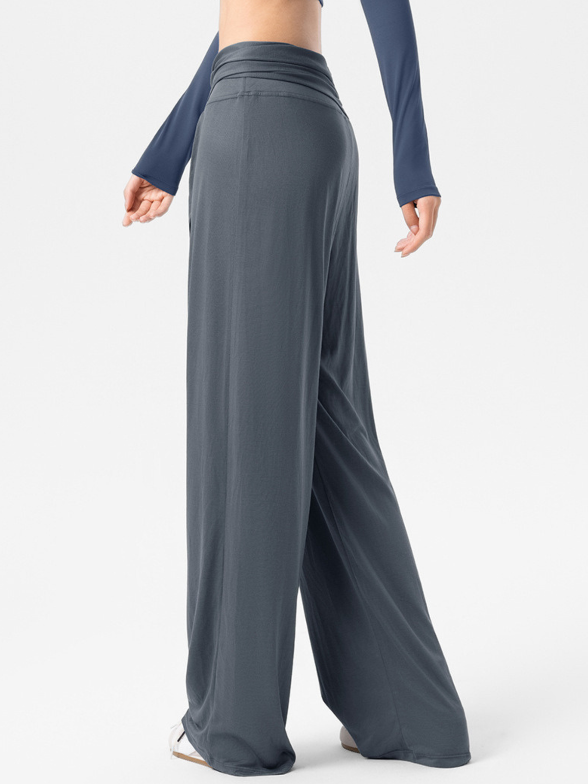EchoCrest – Atmungsaktive Weite Damenhose mit abnehmbarem Gürtel