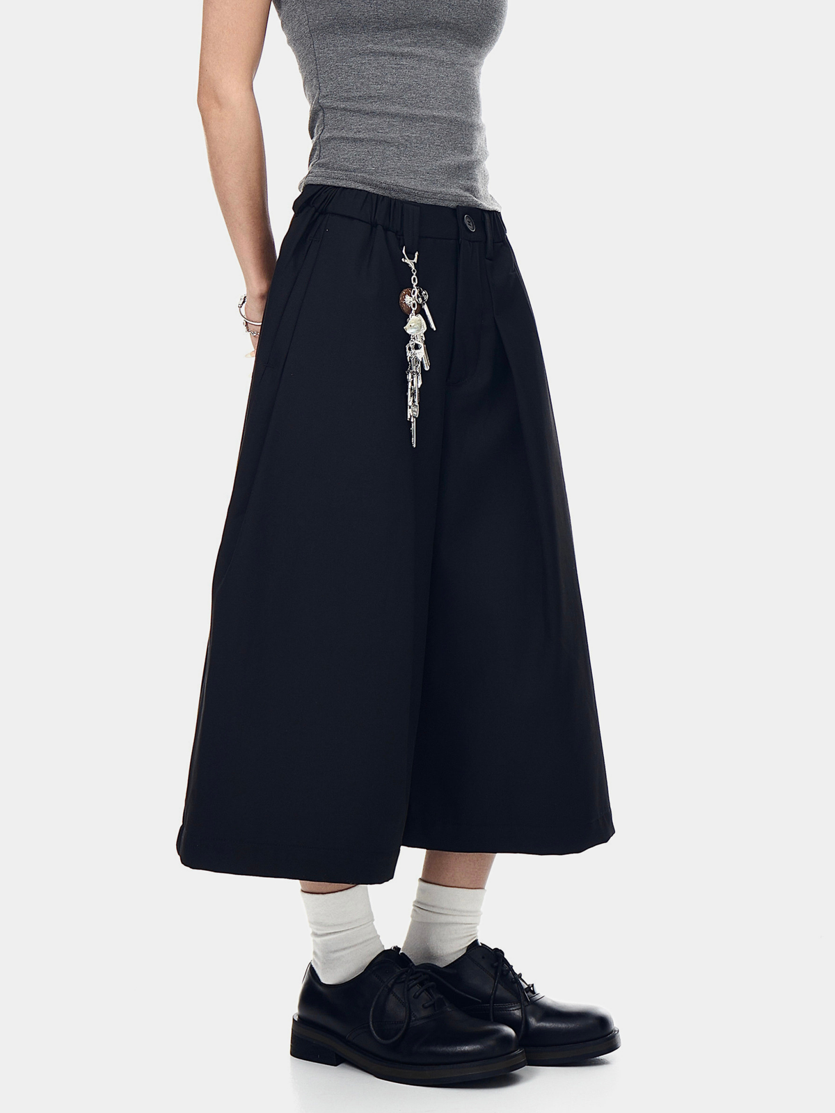 Thunderbark – Knitterfreie verkürzte Hose mit weitem Bein für Damen