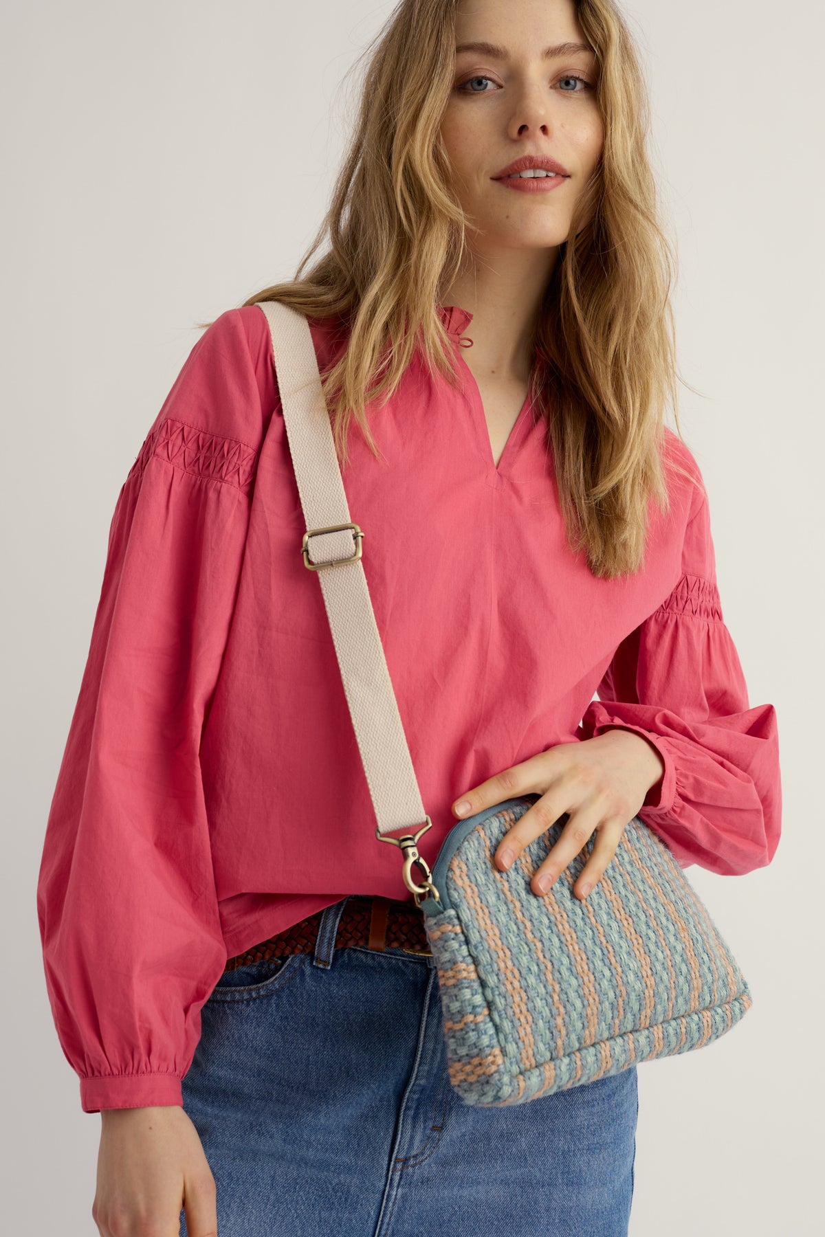 Flourish Jute-Umhängetasche mit Streifenmuster